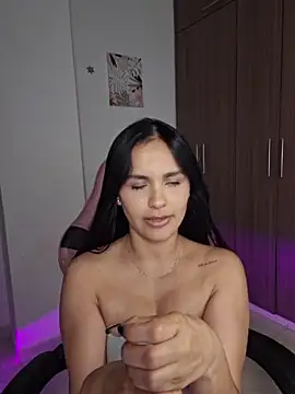 heyshaa Adlı Modelin Canlı XXX Sohbeti