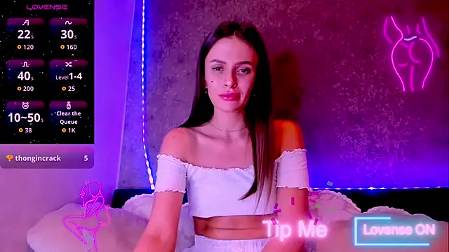 madina_taher Adlı Modelin Canlı XXX Sohbeti