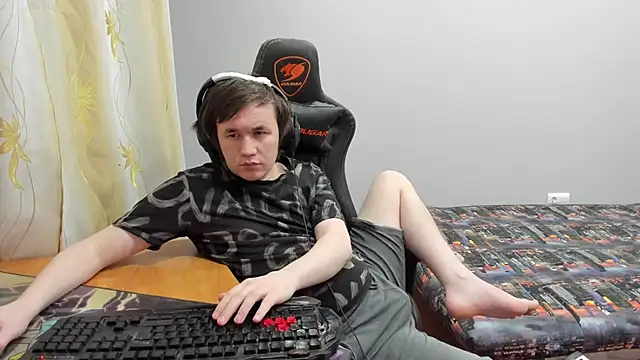 Show modela iliaskrislove na web-kameri