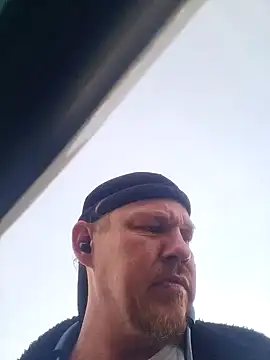 Вебкам-шоу yourMasterisBored