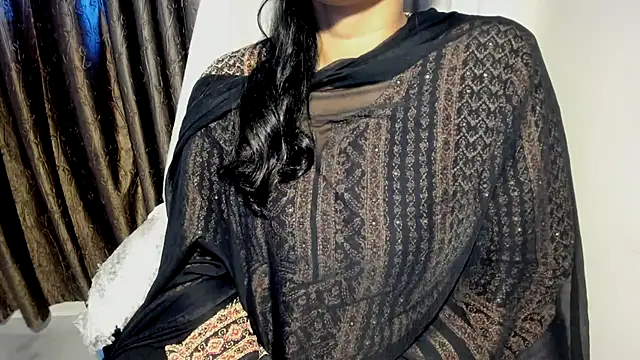 Chatroom XXX en direct de TheShyGirl_