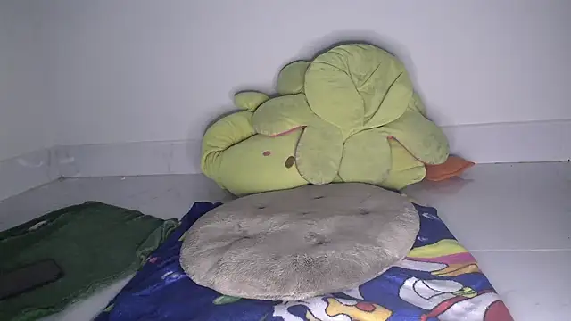 Grass_99 Webcam show