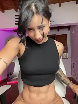 Ale_Lewis Chat XXX live