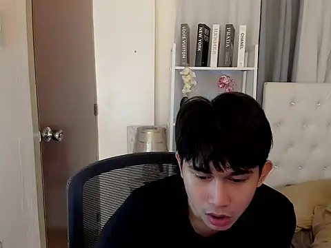 Вебкам-шоу davincihugecock