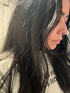 PetitLumiere 现场XXX聊天