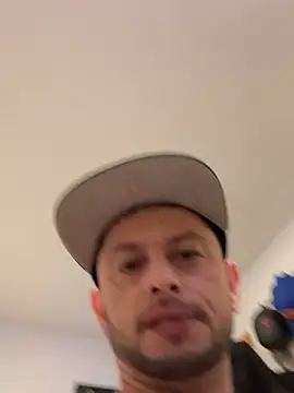 Carlosmauricio123's Live XXX Chat