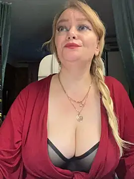 Sweet-blonde's Live XXX Chat