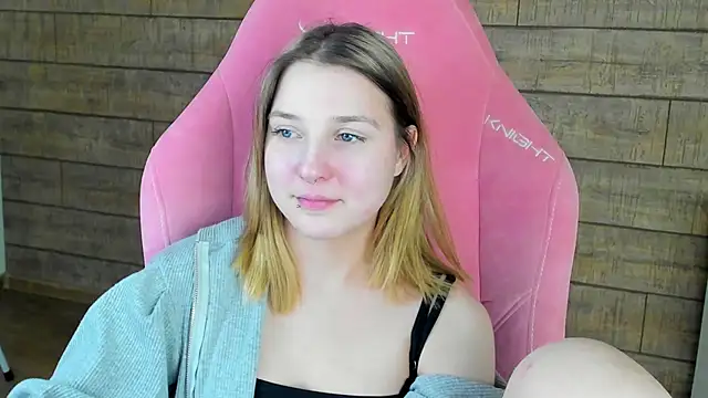 TinnaBurton লাইভ XXX চ্যাট