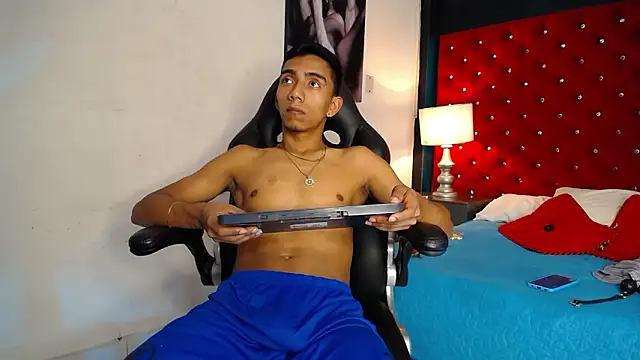 DominusBlack Live XXX Chat