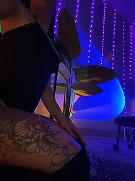 thebrattygoddess: онлайн-секс-чат