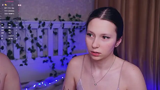 GabrielleLynchardn Webbikameraesitys