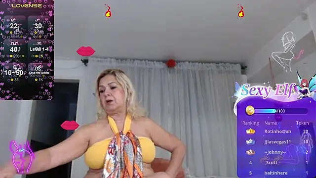 linapalacios' Live XXX Chat