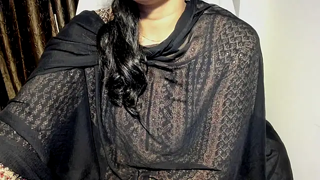 XXX chat uživo modela TheShyGirl_