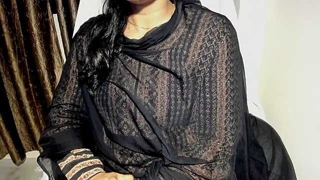 دردشة TheShyGirl_ الجنسية المباشرة