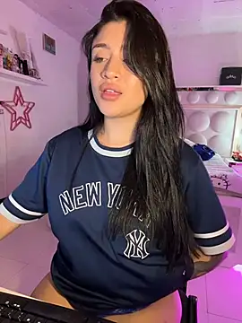 lucianaroyn Live XXX chat