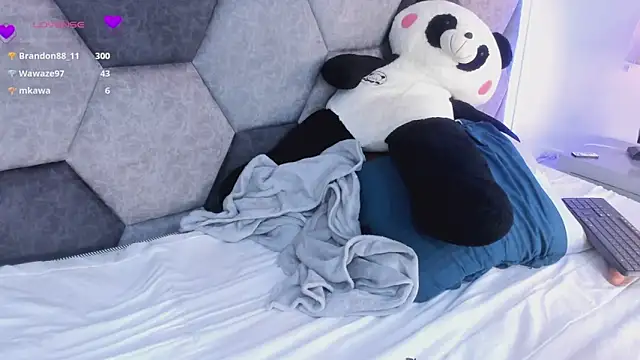 DulceJonesのライブXXXチャット