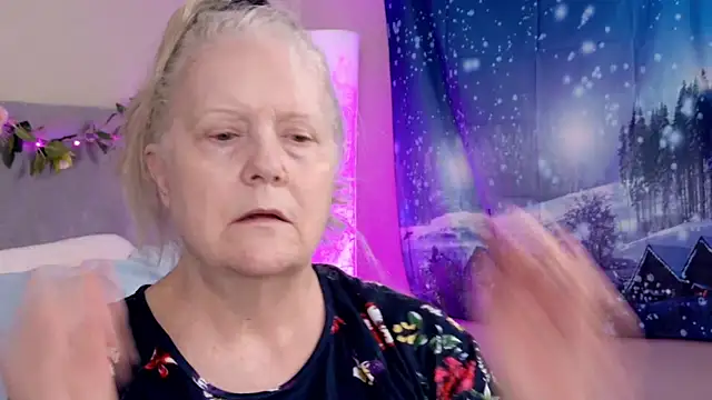 Kaitlyn_Winters: онлайн-секс-чат