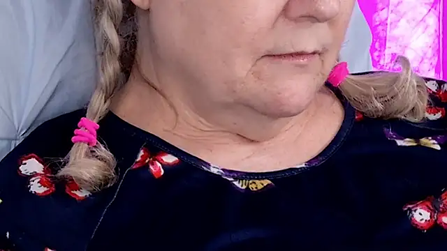 Chat XXX en directo de Kaitlyn_Winters