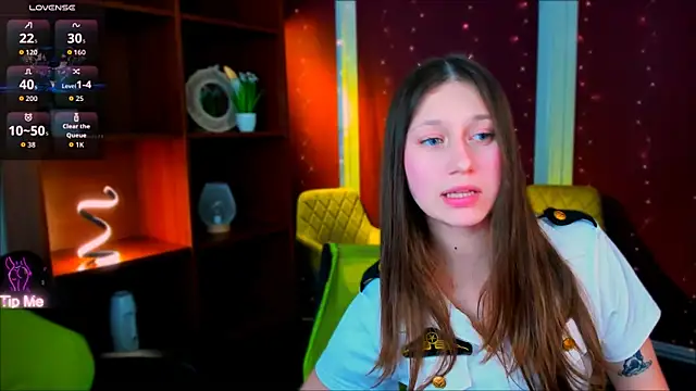 Show modela alia_skay na web-kameri