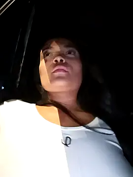 _Estrellita_: онлайн-секс-чат