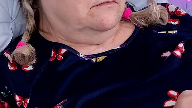 Kaitlyn_Winters: онлайн-секс-чат