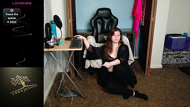 TreeJeanne Live XXX Chat