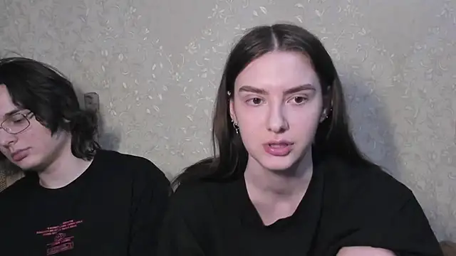 Živý XXX chat love_lina_muuur