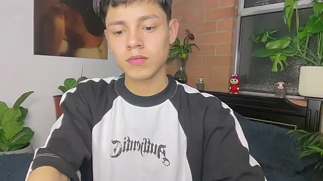 โชว์เว็บแคมของ Andy_Belier23