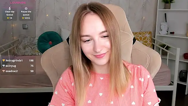 Shy_Polly Chat XXX live