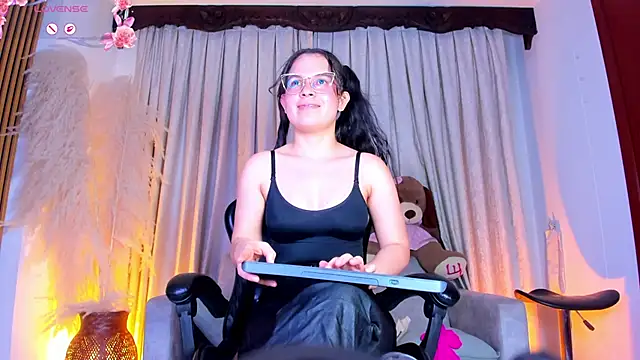 alejagarcia_ 即時 XXX 聊天