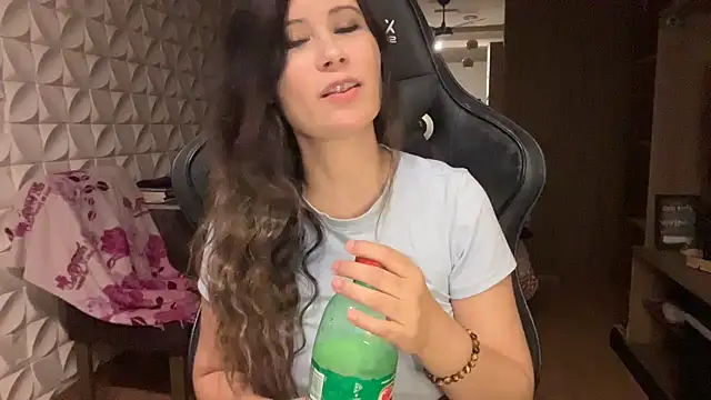 Fenixheaven 即時 XXX 聊天