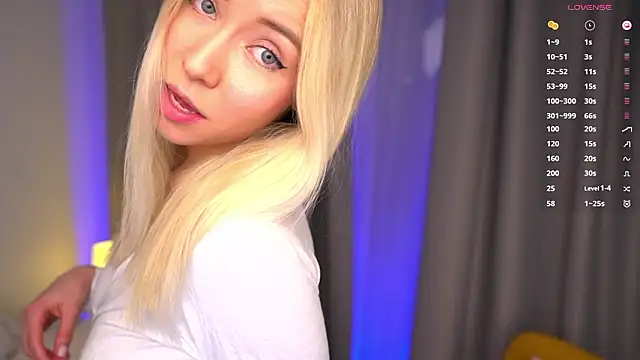 DanaCandy's Live XXX Chat