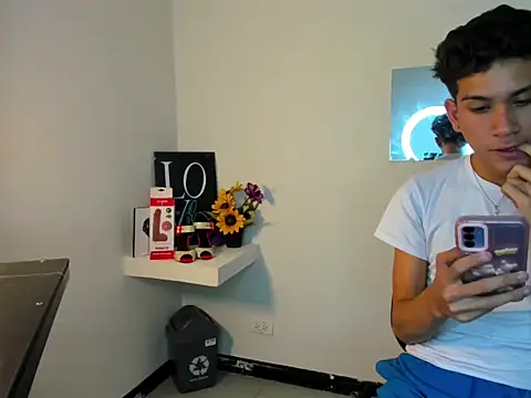 Ailanys_Miller: вебкам-шоу