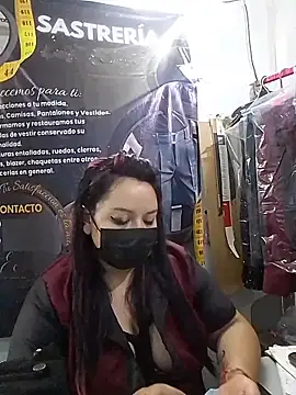 MyhixelAdanMhanzy's Live XXX Chat