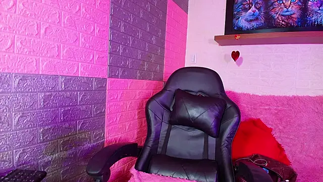 alanna_Love02's Live XXX Chat