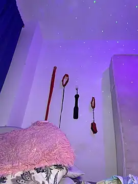 LunaGates Webcam show