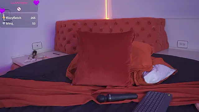 Petitte_Mussa Adlı Modelin Canlı XXX Sohbeti