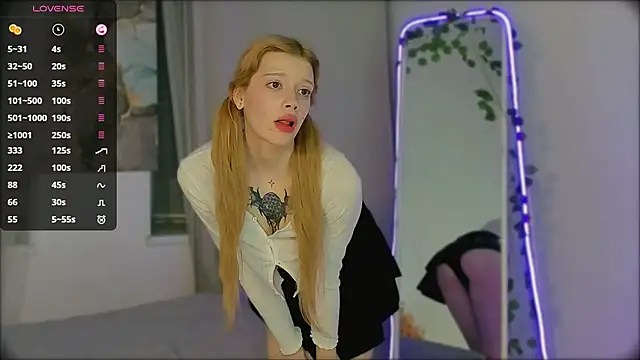 boobsybootieのライブXXXチャット