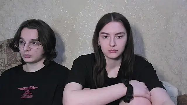 XXX chat uživo modela love_lina_muuur