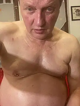 StripperOnStage69 现场XXX聊天