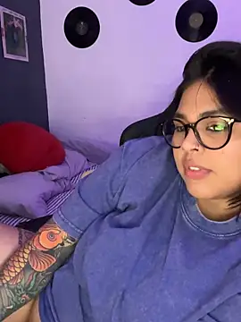 miacanela_xo: απευθείας συνομιλία ΧΧΧ