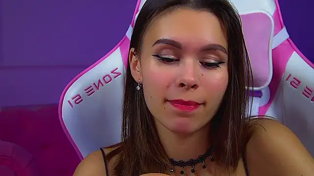 PollyLanders: онлайн-секс-чат