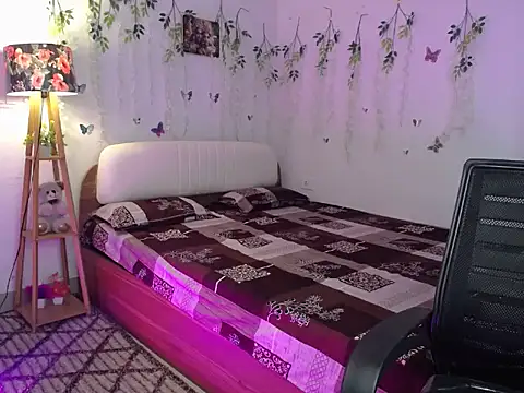 Živý XXX chat Naughtyy_stripgirl