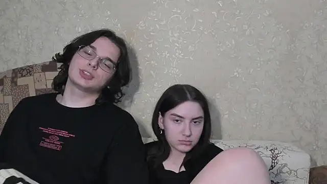 love_lina_muuur's Live XXX Chat