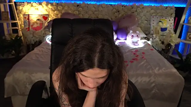 BabyFlowerr: απευθείας συνομιλία ΧΧΧ