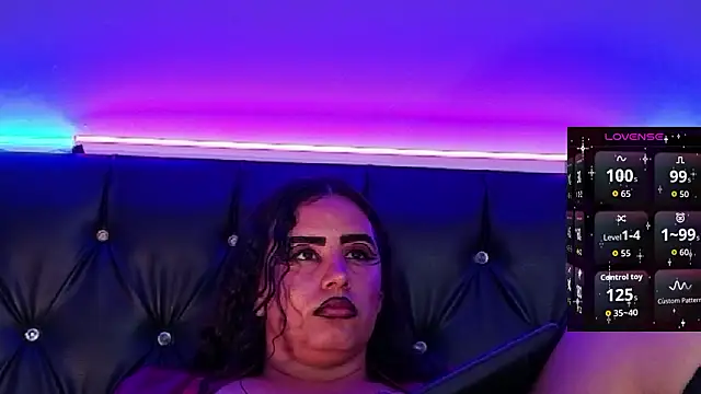 Chat +18 de MariaGaitan ao vivo