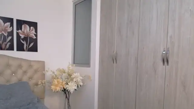 Chat +18 de pinky_f00x ao vivo