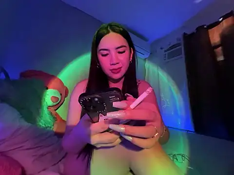 sacred_gracexx élő XXX-chatje