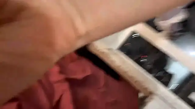 EunTurton 现场XXX聊天