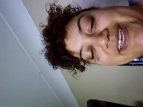 honeeyyy_pot Live XXX-chat